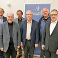 V. l.: Dr. Jonas Hagedorn, P. Alois Riedlsperger SJ, Univ.-Prof. Dr. Christian Spieß, Prof. em. DDr. Dr. h.c. Karl Gabriel, Prof. Dr. Matthias Möhring-Hesse, P. Dr. Bernhard Bürgler SJ. 