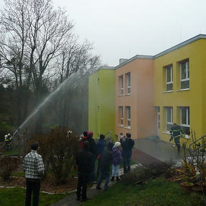 Feuerwehrübung im Kindergarten