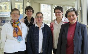 V. l.: Sr. Maria Schlackl (Provinzvikarin), Sr. Erika Moser (Konsultorin), Sr. Patricia Erber (Provinzleiterin), Sr. Martina Winklehner ( Konsultorin), Sr. Irma Wurzer (Konsultorin)                    