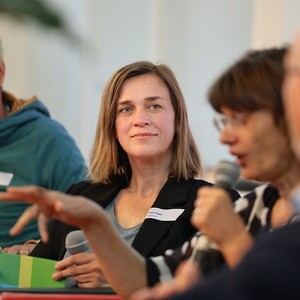 Xaver Diermayr, Moderatorin Petra Köppl, Gaby Filzmoser